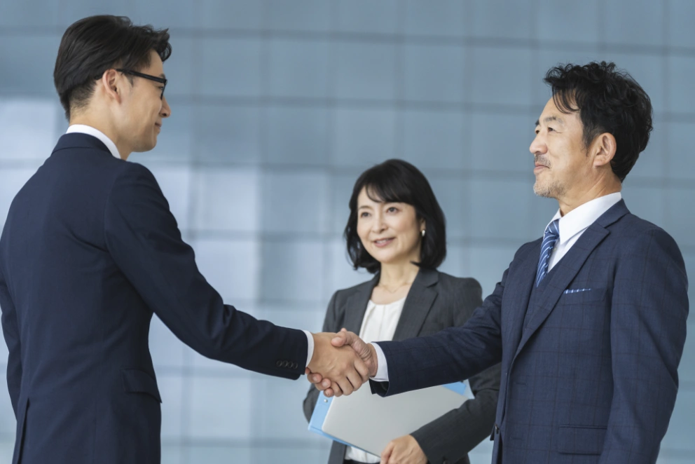 資金調達後にP/LやB/Sの見直しを行い財務状況を継続的に改善する伴走型事業再生支援のイメージ
