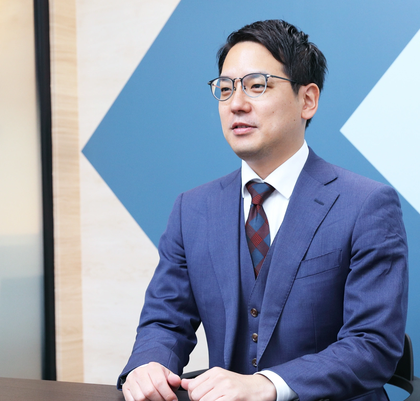 株式会社財務再生支援センター代表取締役社長 本成善大